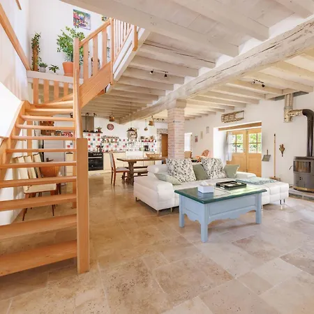 Les Pics épeiches - Charmante Maison Au Calme Cunlhat