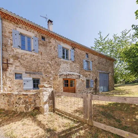 Сasa de vacaciones Les Pics épeiches - Charmante Maison Au Calme Cunlhat